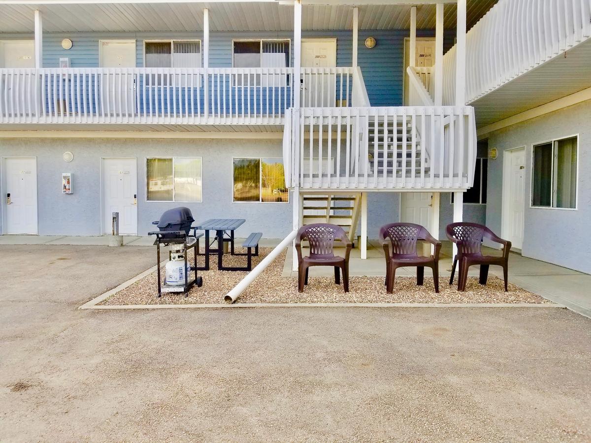 Twilight Country Motel Boyle Ngoại thất bức ảnh