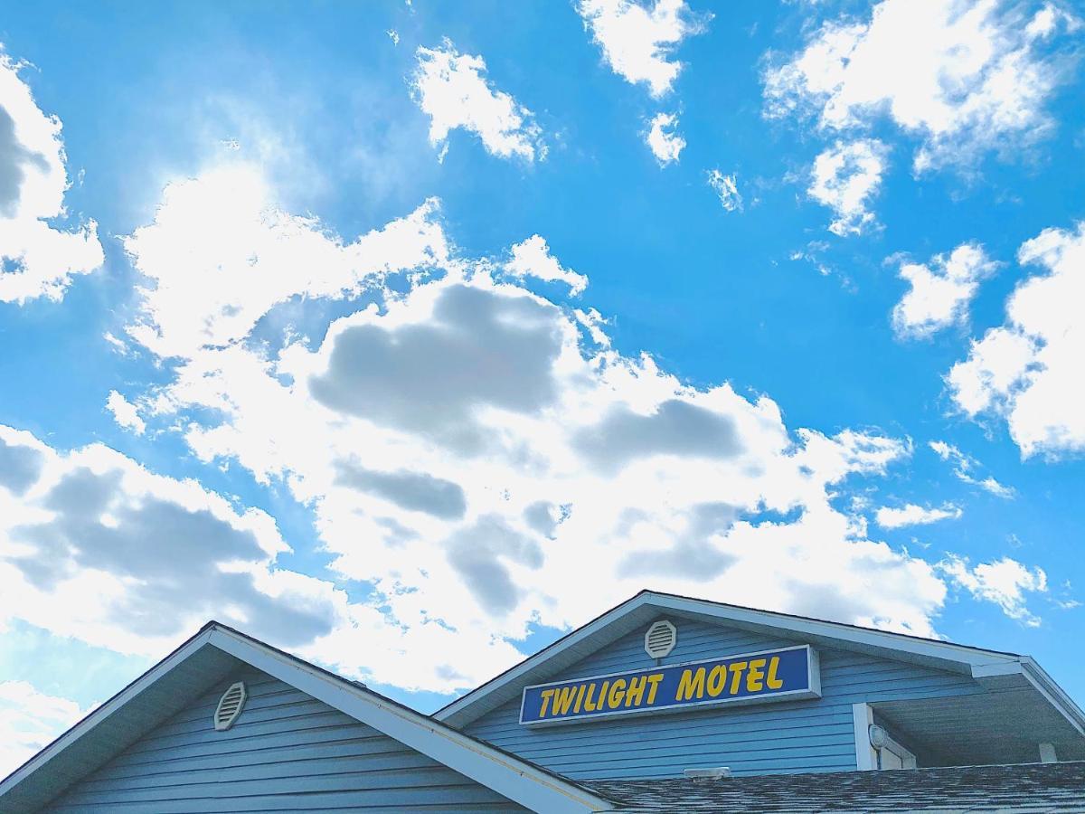 Twilight Country Motel Boyle Ngoại thất bức ảnh
