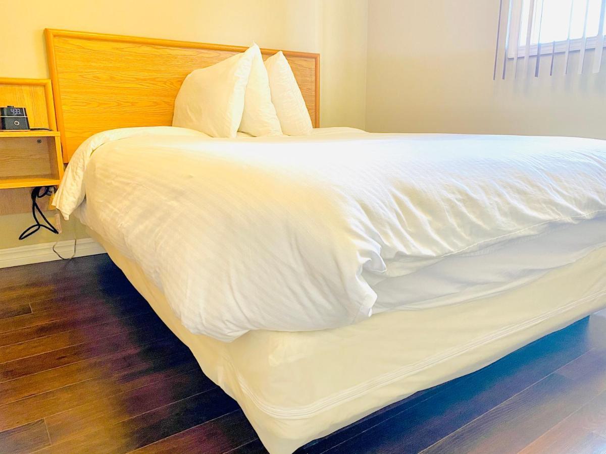 Twilight Country Motel Boyle Ngoại thất bức ảnh